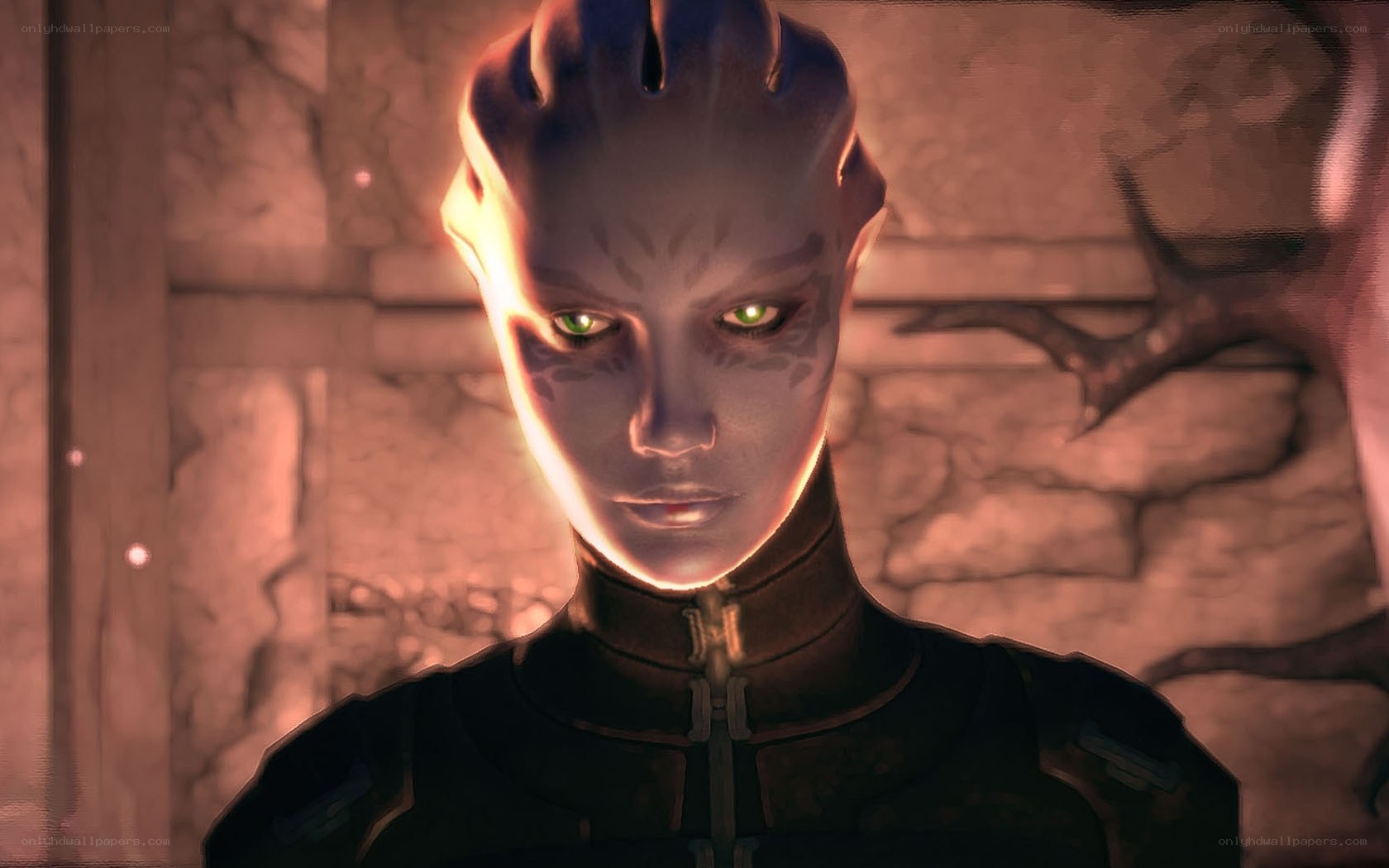 alien character with green eyes