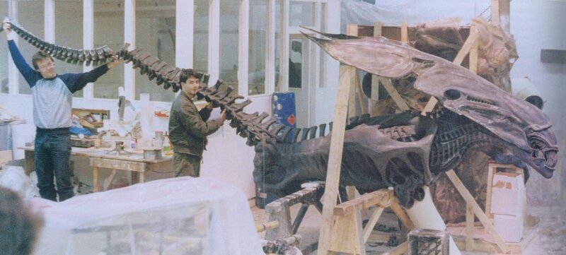 Alien creature model construction