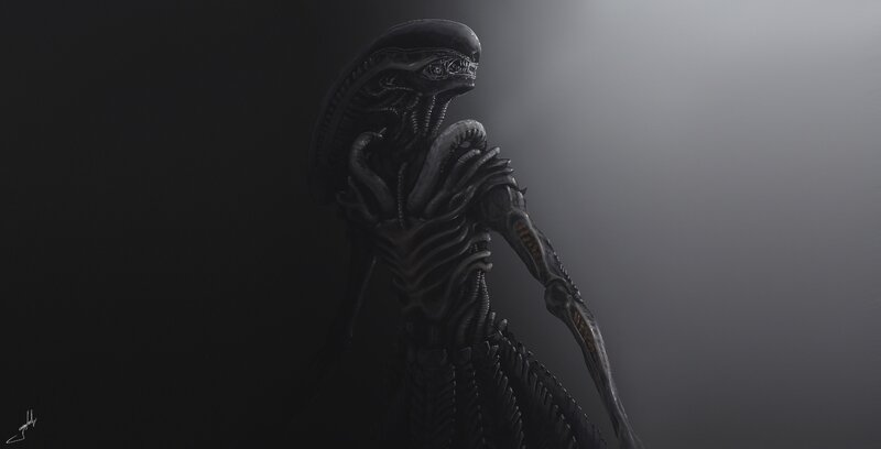 Alien Creature Standing — Black