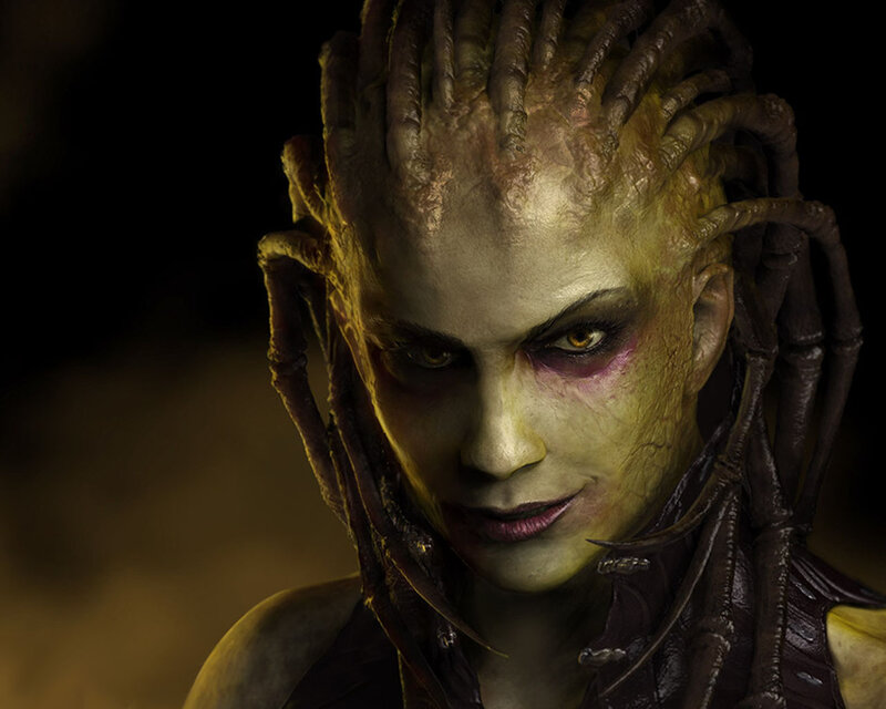 Alien Creature with Dreadlocks — Green