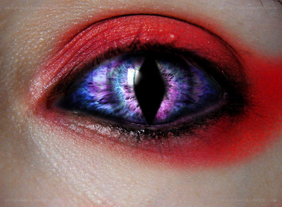 alien eye with red makeup