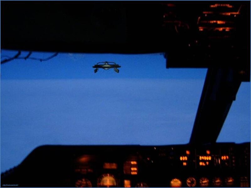 Alien Spacecraft in Sky