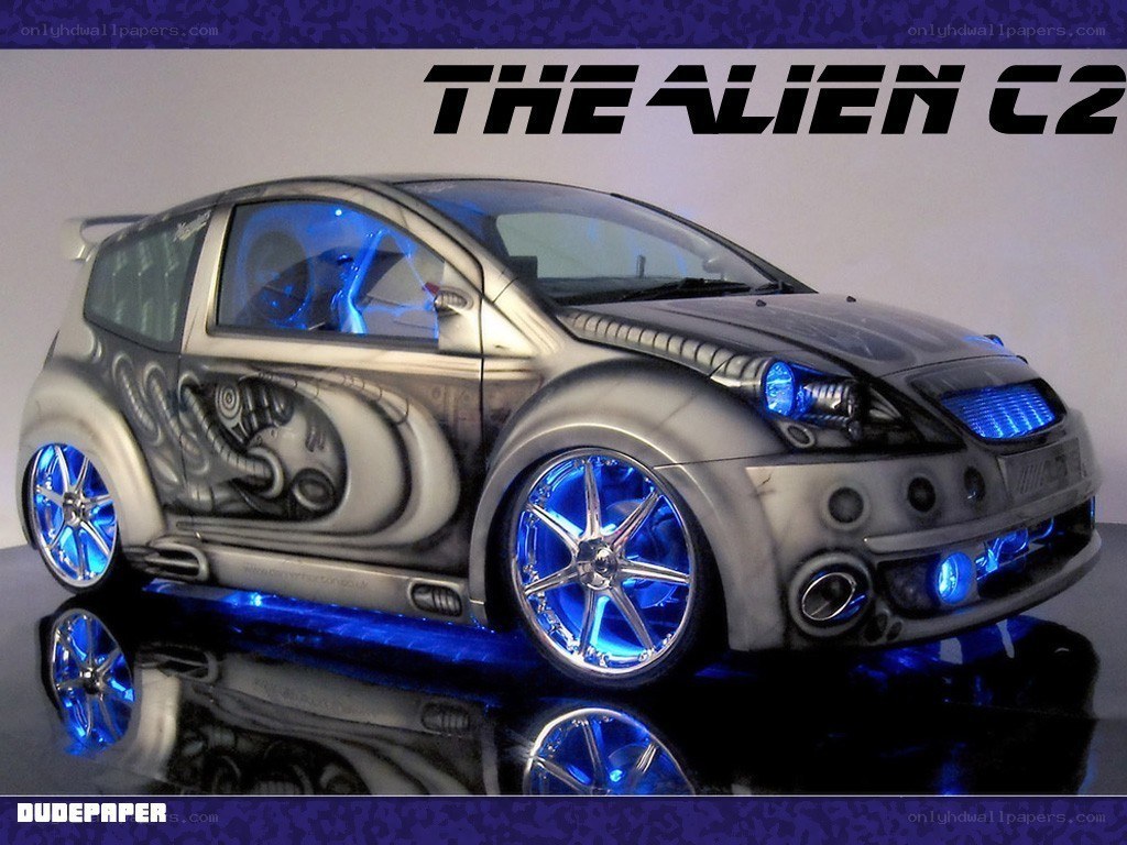 Alien-themed car model