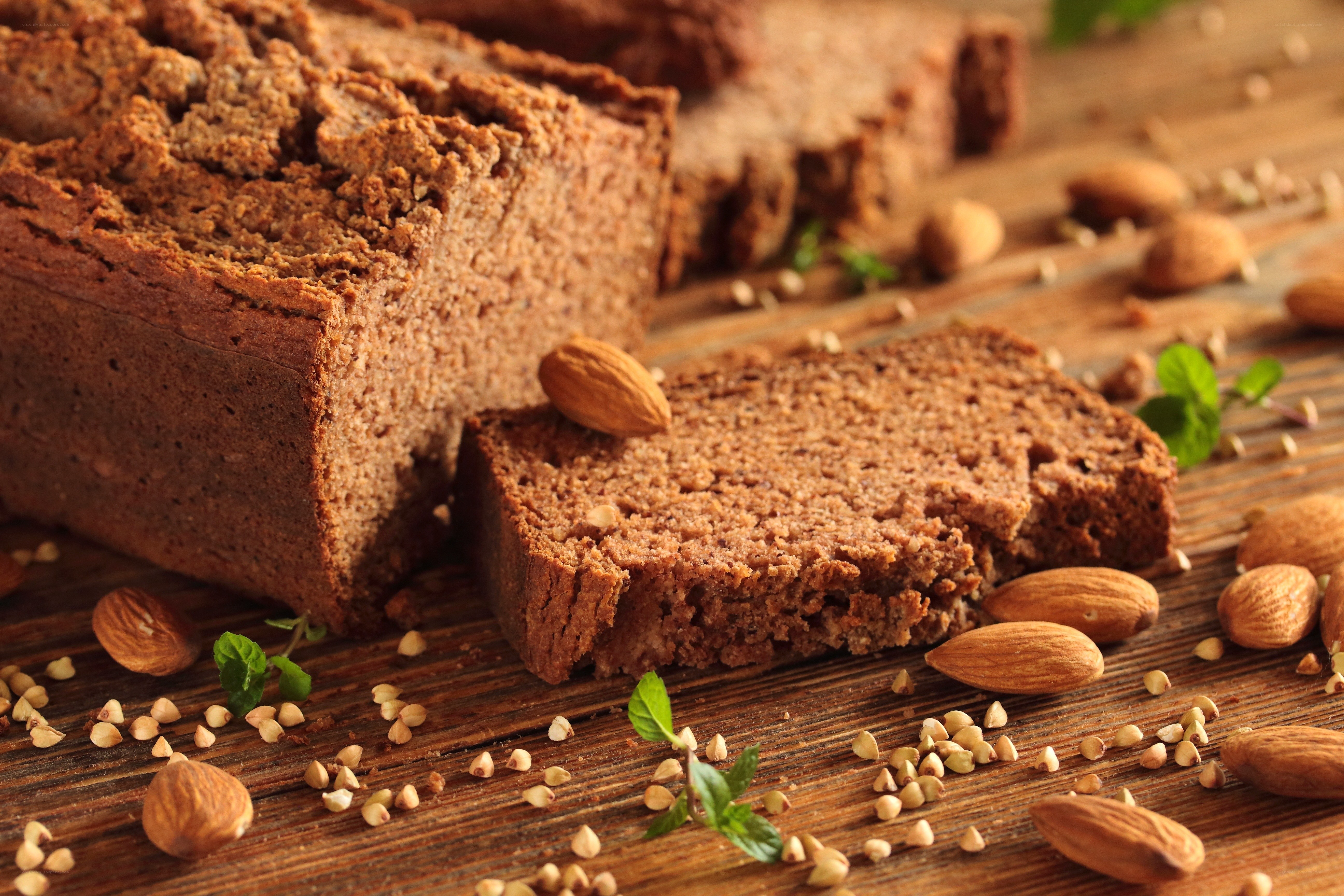 Almond and buckwheat bread