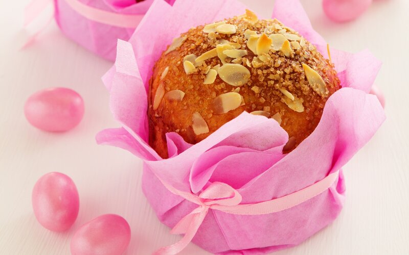 Almond Cake in Paper