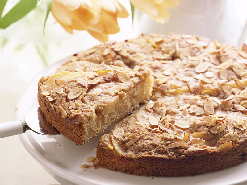 Almond Cake with Apple