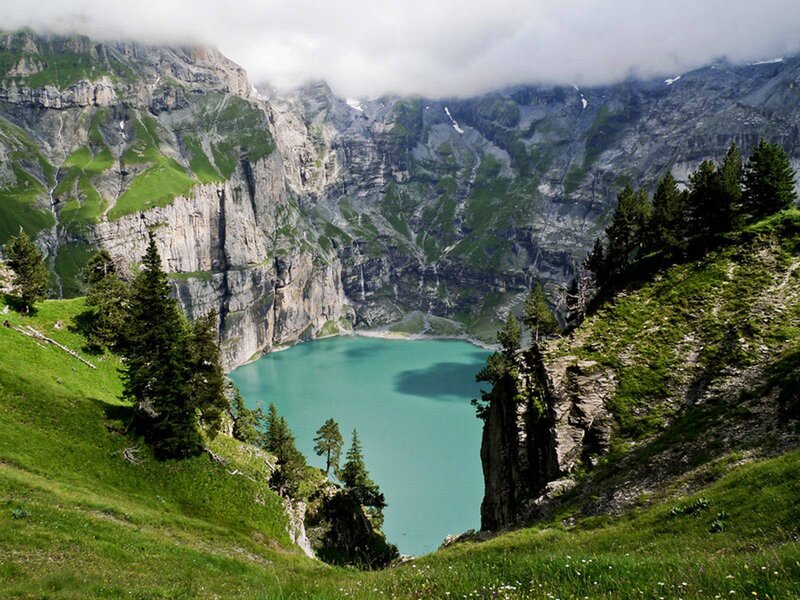 Alpine Lake in Mountain — Green