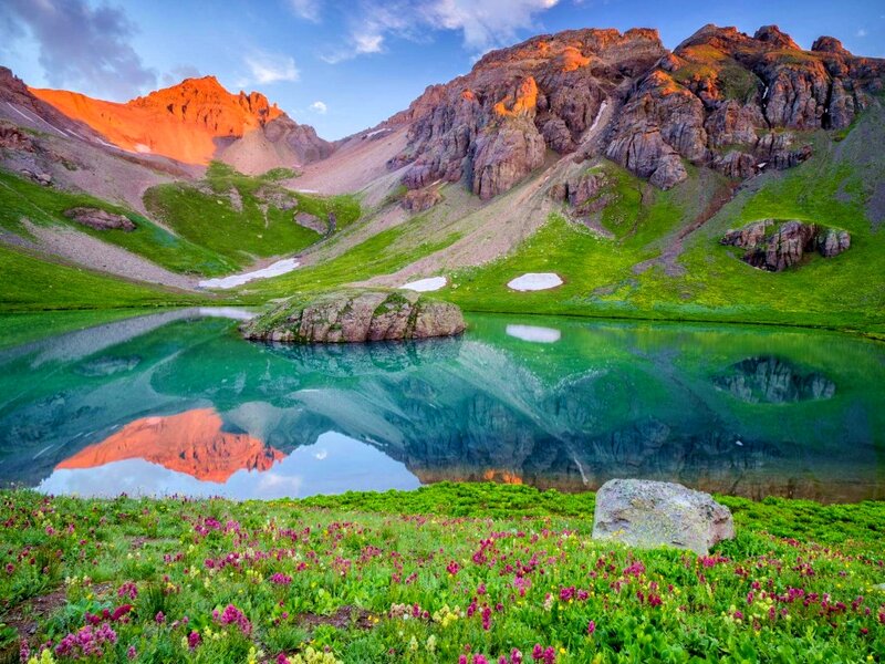 Alpine Lake with Mountains — Green, Serene, Sunset