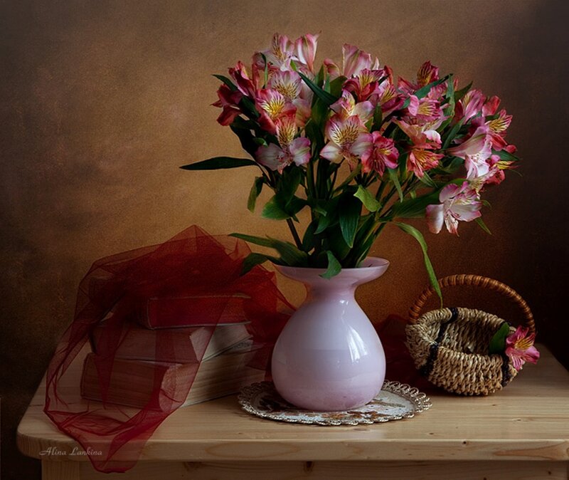 Alstroemeria Flowers in Vase — Pink, Serene