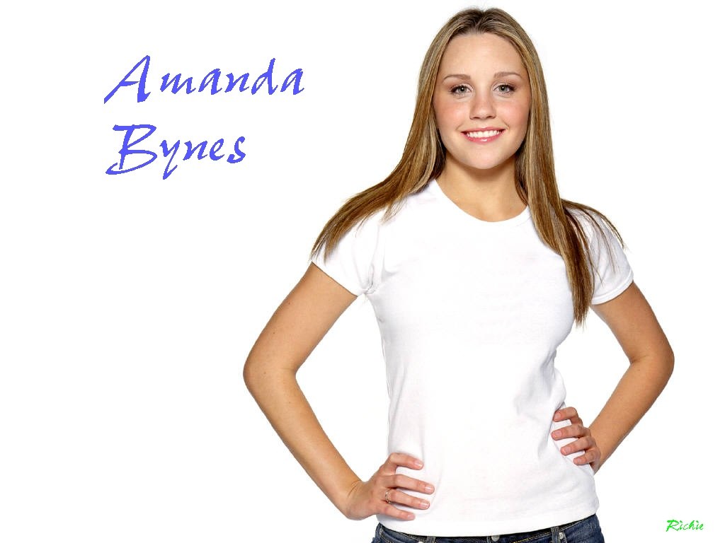 Amanda Bynes portrait