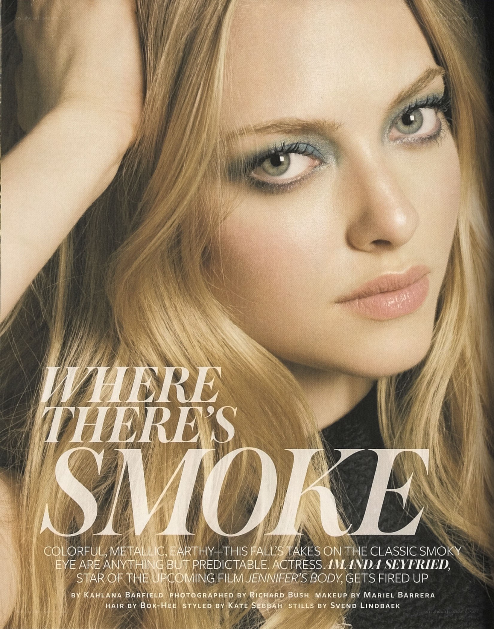 Amanda Seyfried smoky eye
