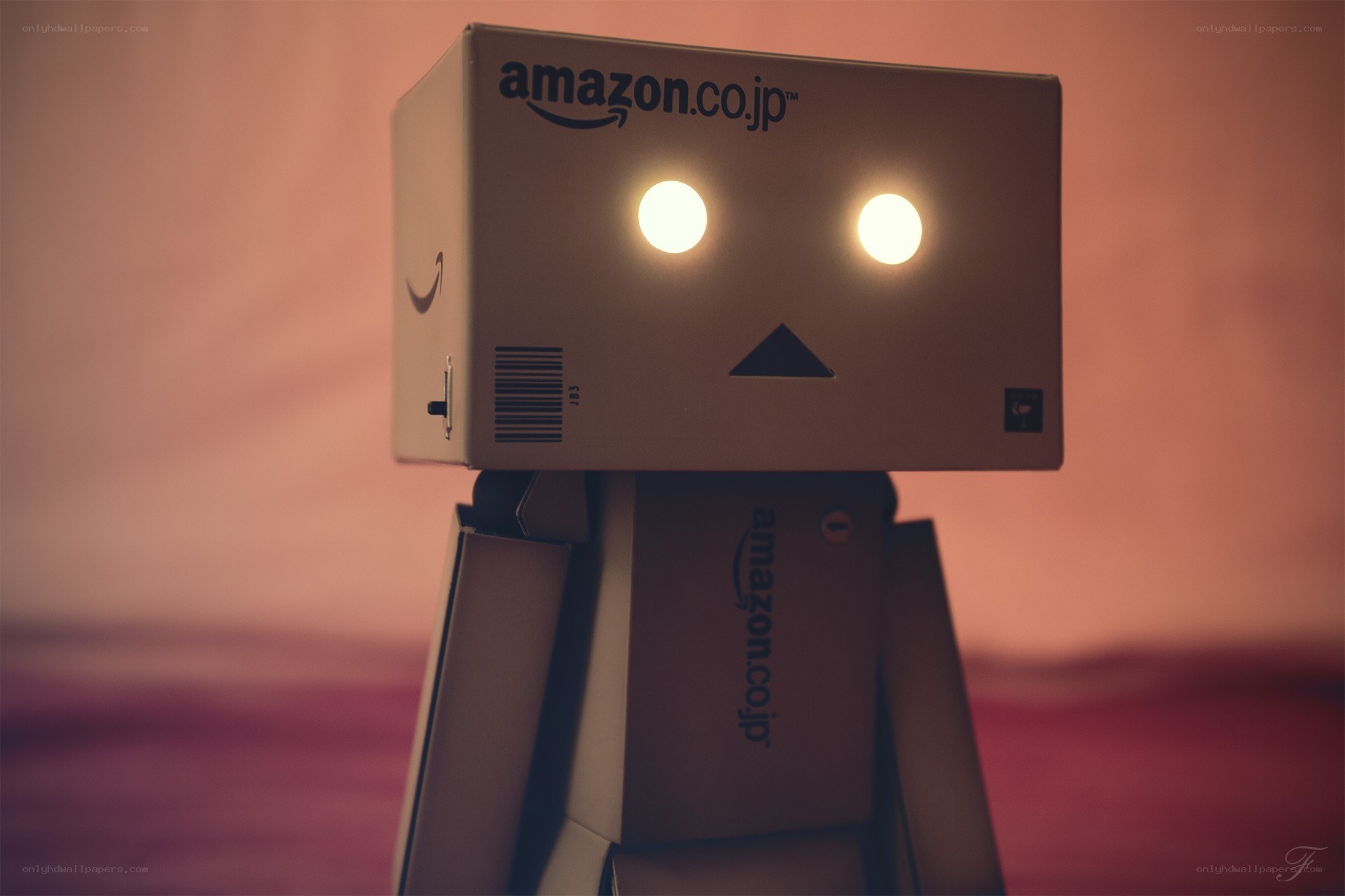Amazon box robot