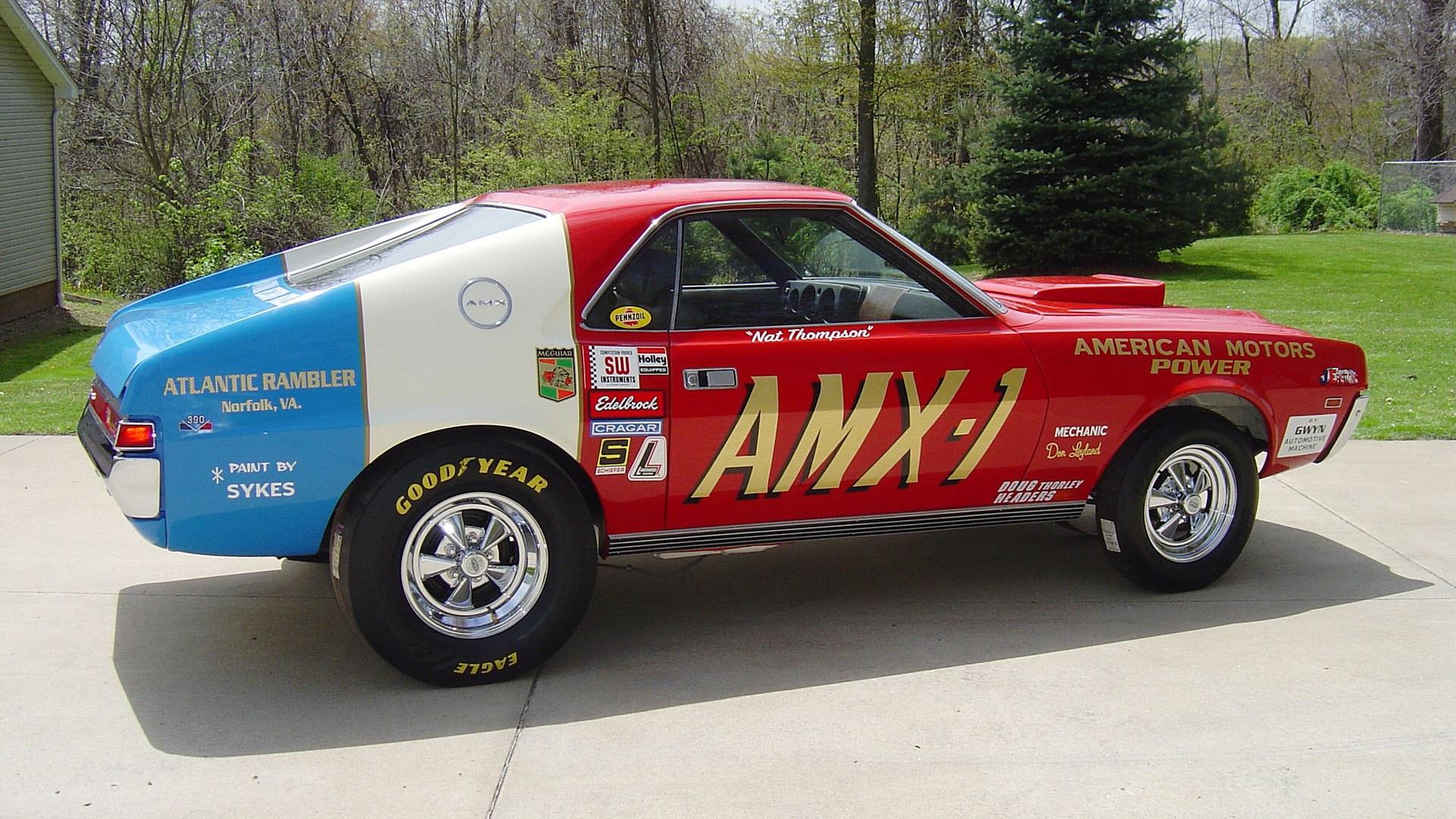 AMX-1 race car