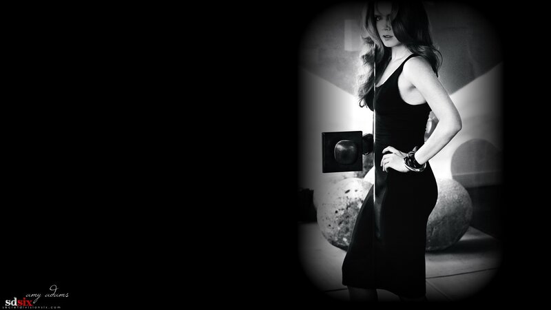 Amy Adams in black dress