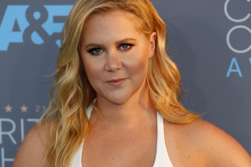 Amy Schumer at an awards event