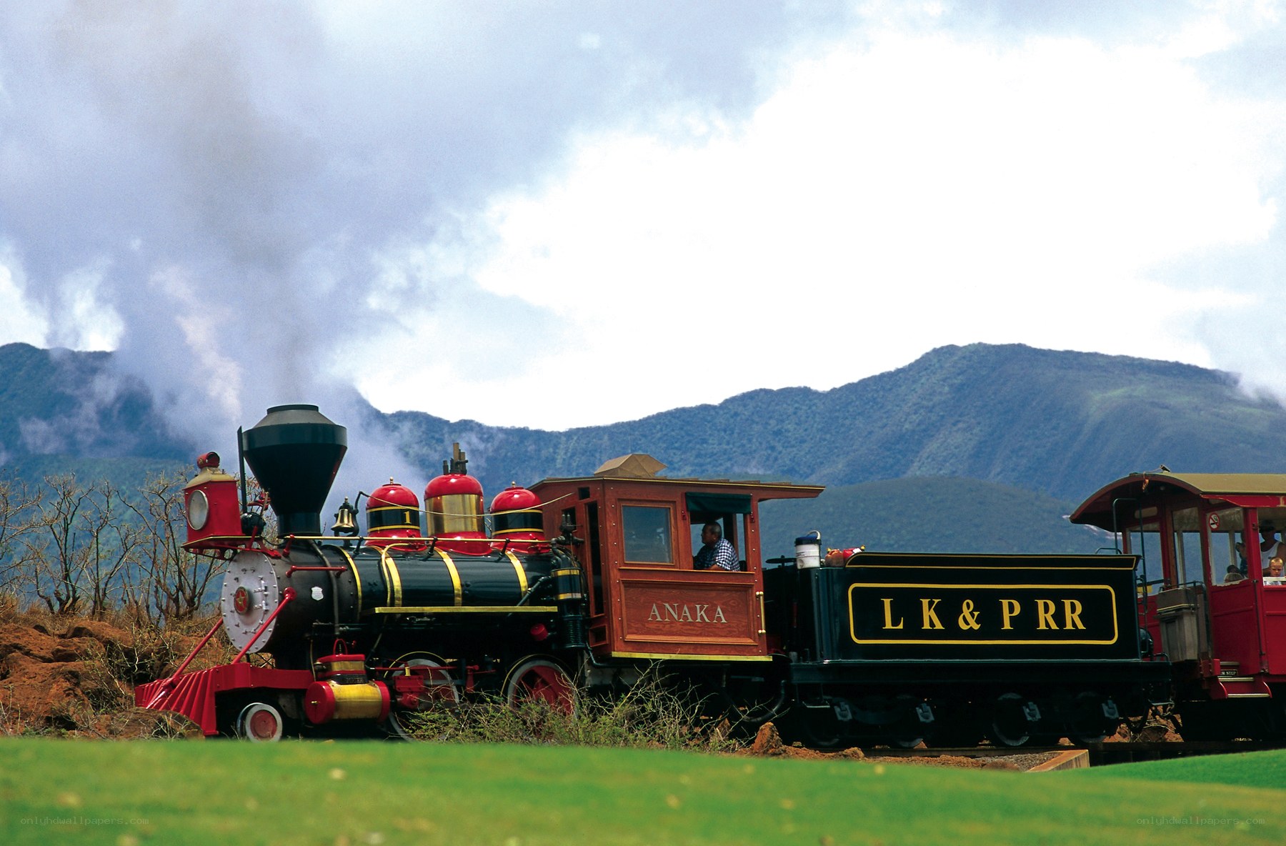 Anaka steam train in Hawaii