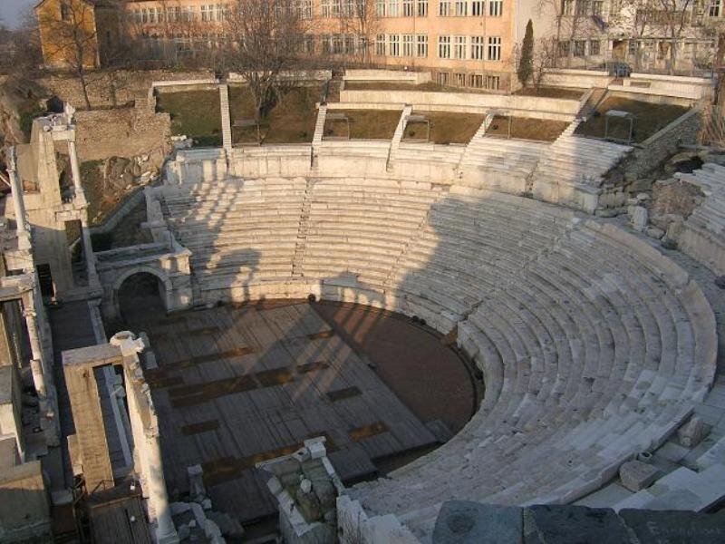 Ancient Amphitheater Ruins — Gray, Historical
