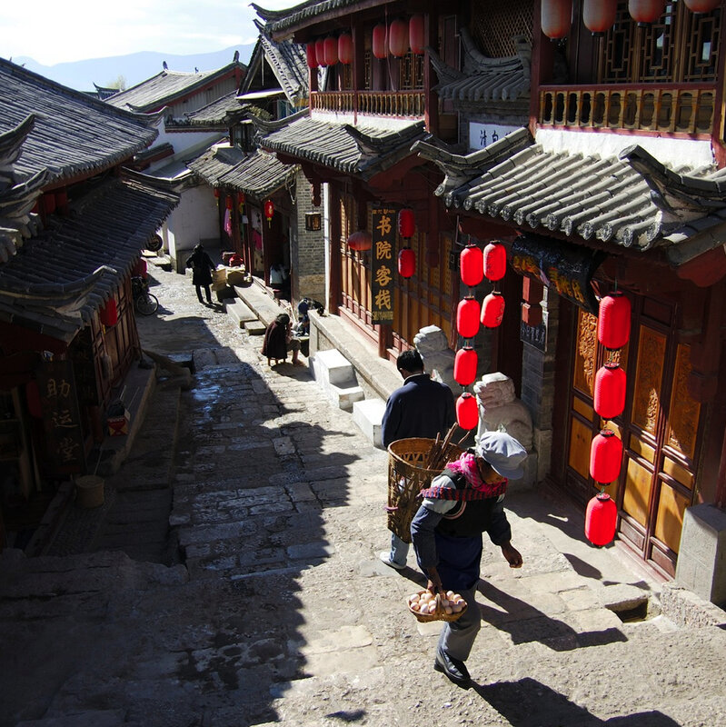 Ancient Chinese alleyway scene