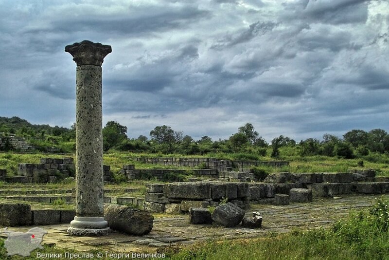 Ancient Column Ruins