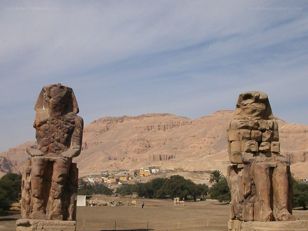 Ancient Egyptian statues at Luxor