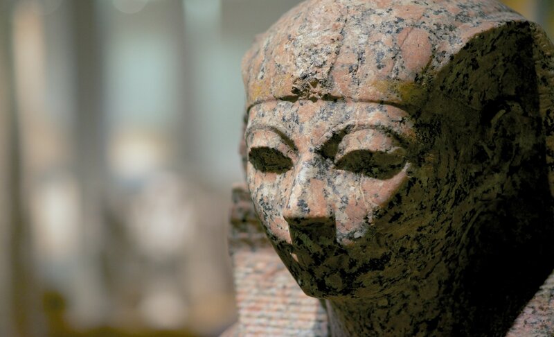 ancient egyptian stone head