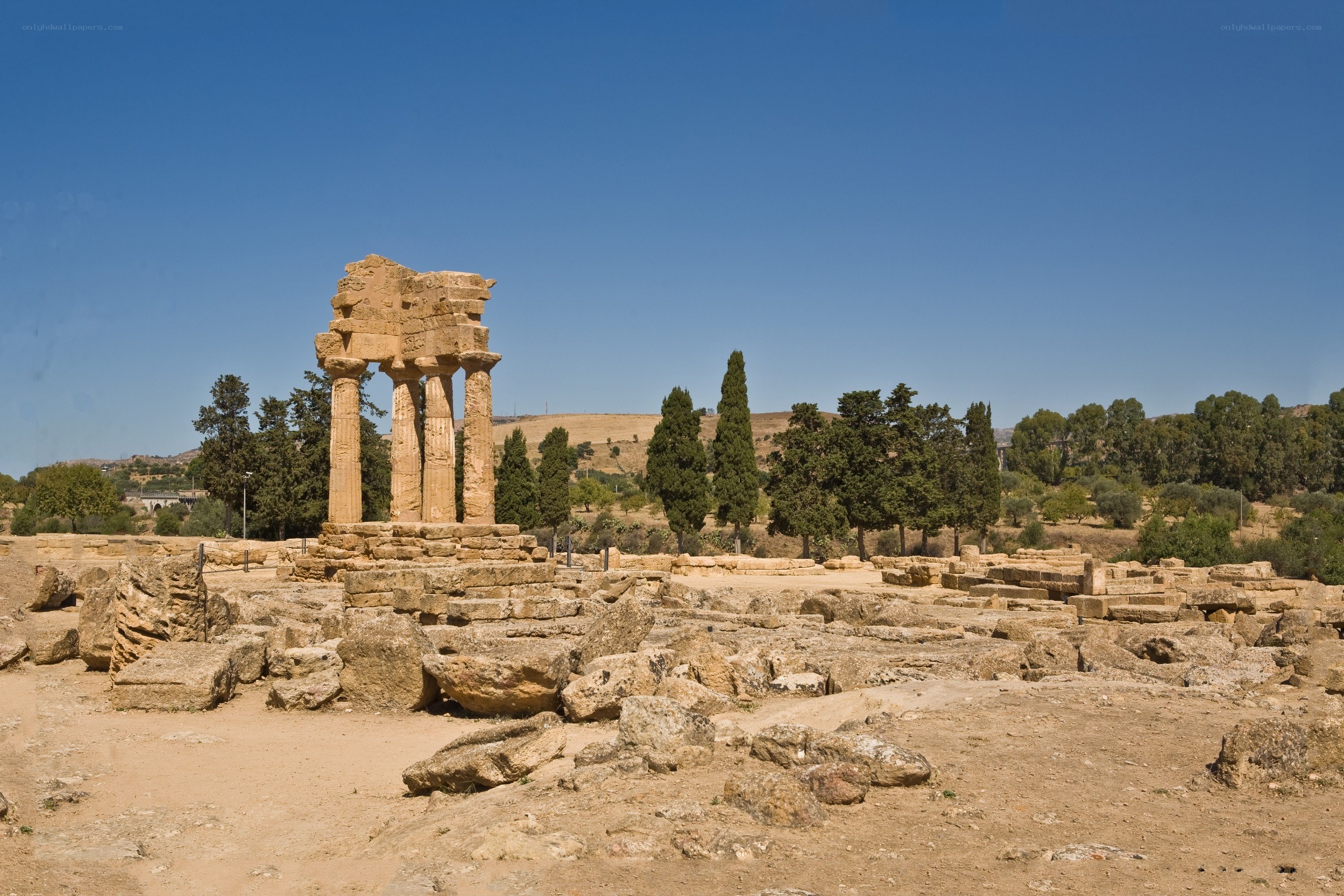 Ancient Greek temple ruins