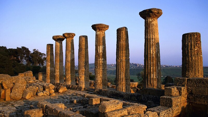 Ancient Greek temple ruins