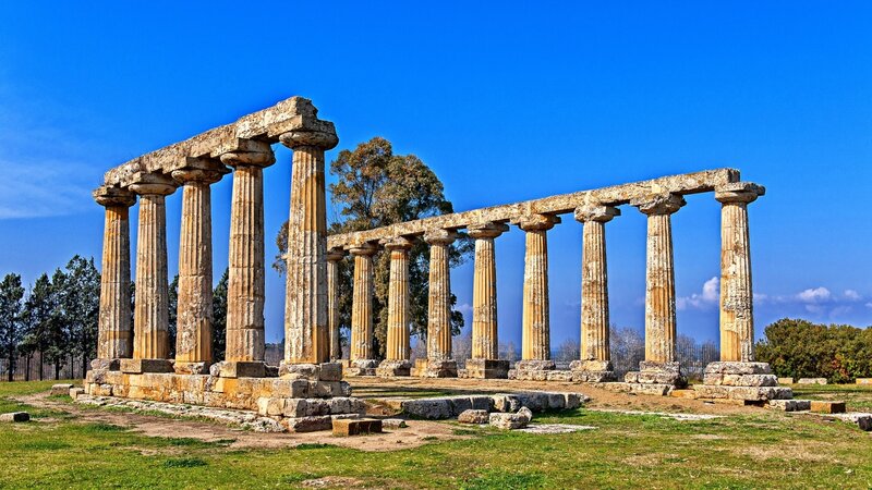 Ancient Greek Temple Ruins — Blue