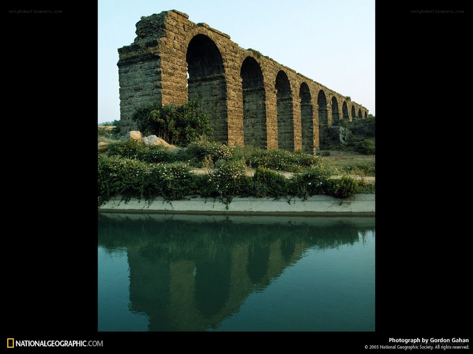 Ancient Roman aqueduct