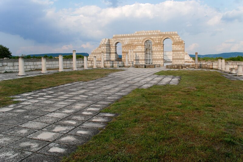 ancient roman ruins