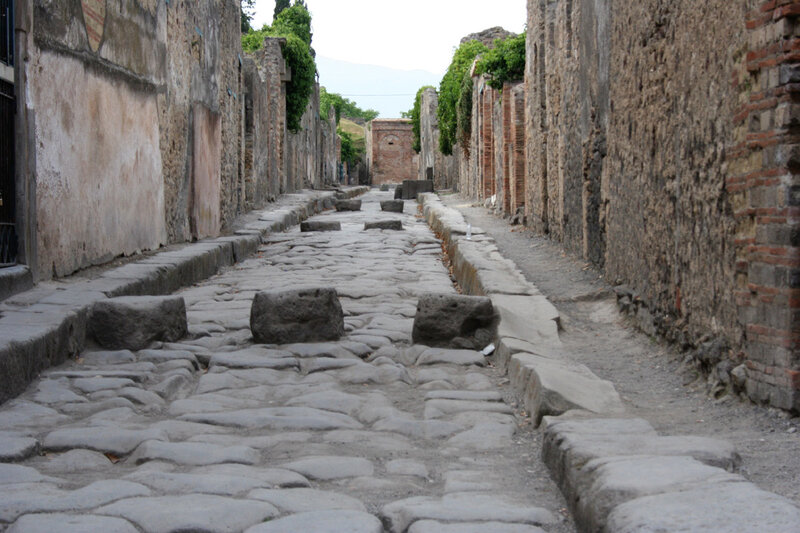ancient roman street in pompeii