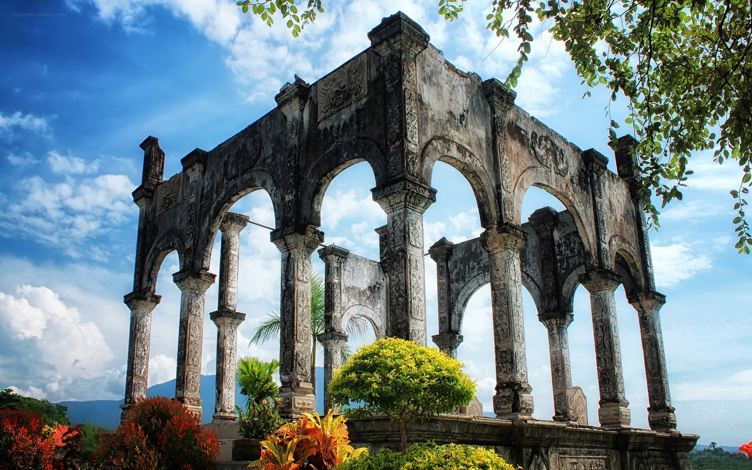 ancient stone arches ruins