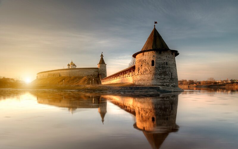 Ancient Stone Fortress — Gold