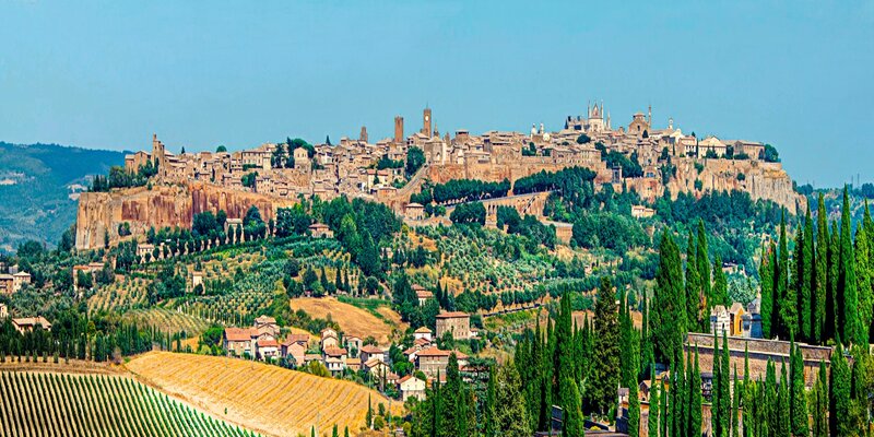 Ancient Town on a Hill — Green