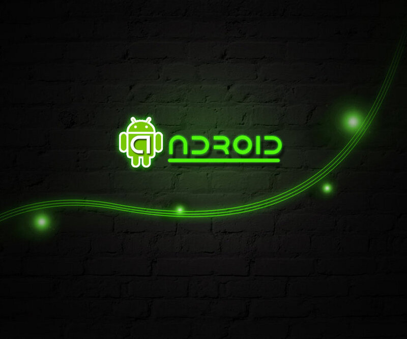 Android Logo on Brick Wall — Green