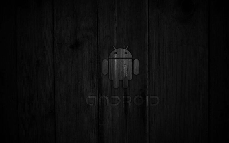 Android logo on wood texture