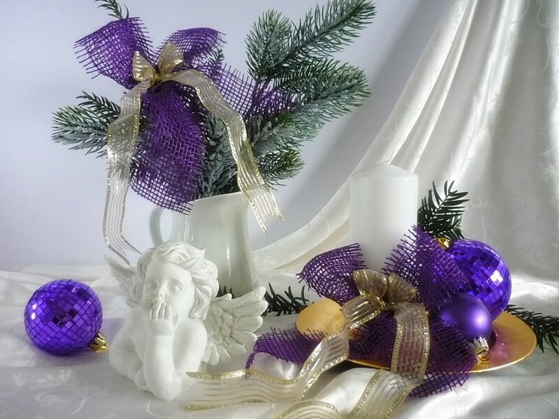 Angel Figurine with Ornaments — Purple