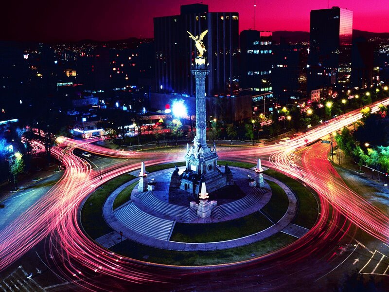 Angel of Independence Monument — Red, Dramatic, Night