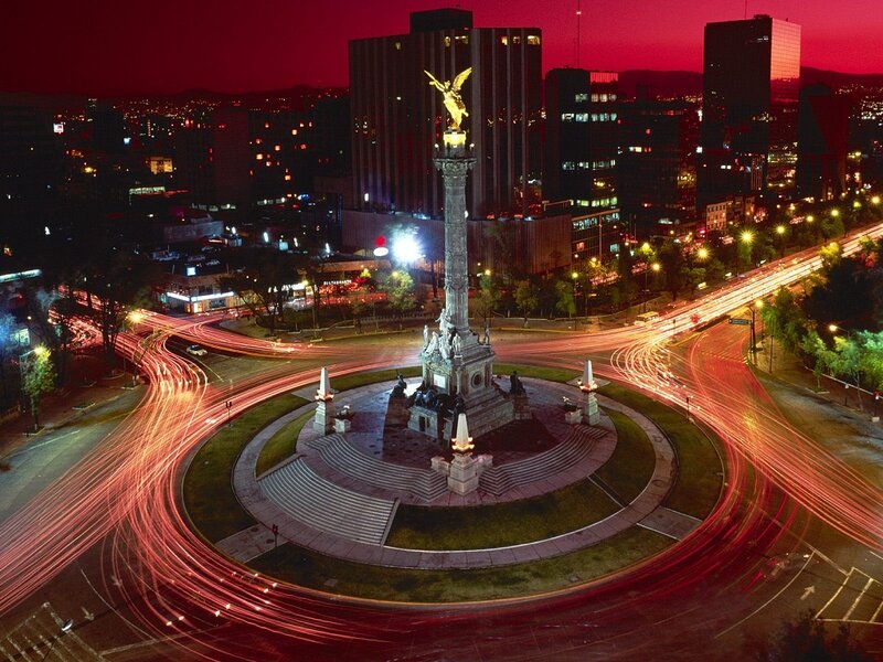 Angel of Independence Monument — Red, Dramatic