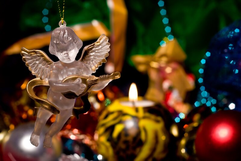 Angel Ornament Playing Lute