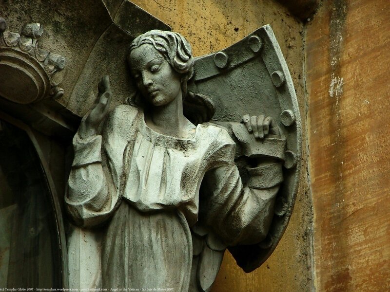 Angel statue at the Vatican