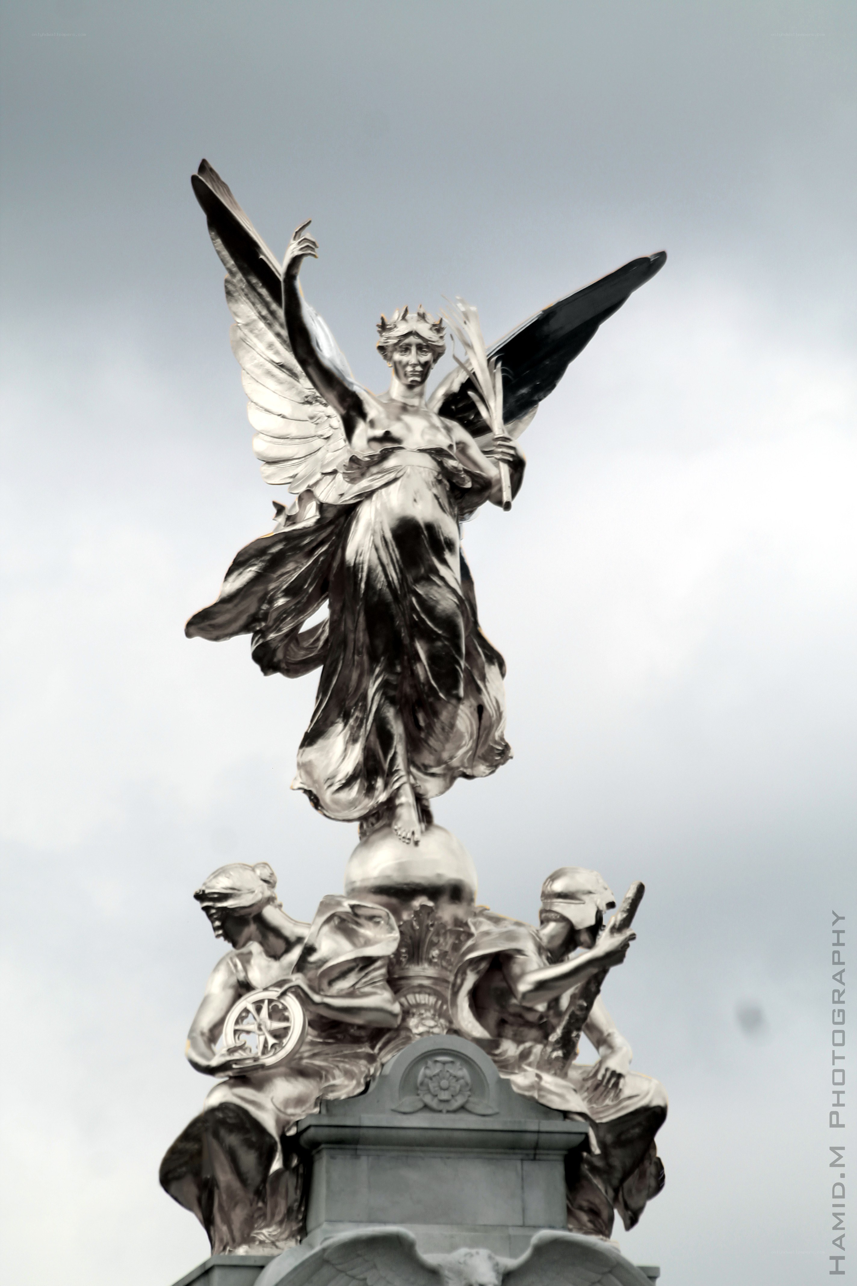 Angel statue on monument