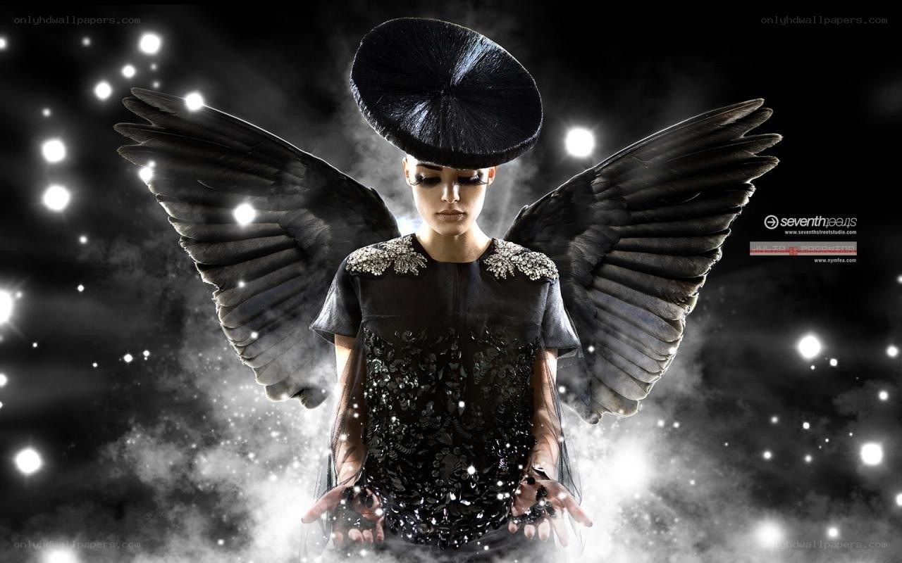 angel with black wings