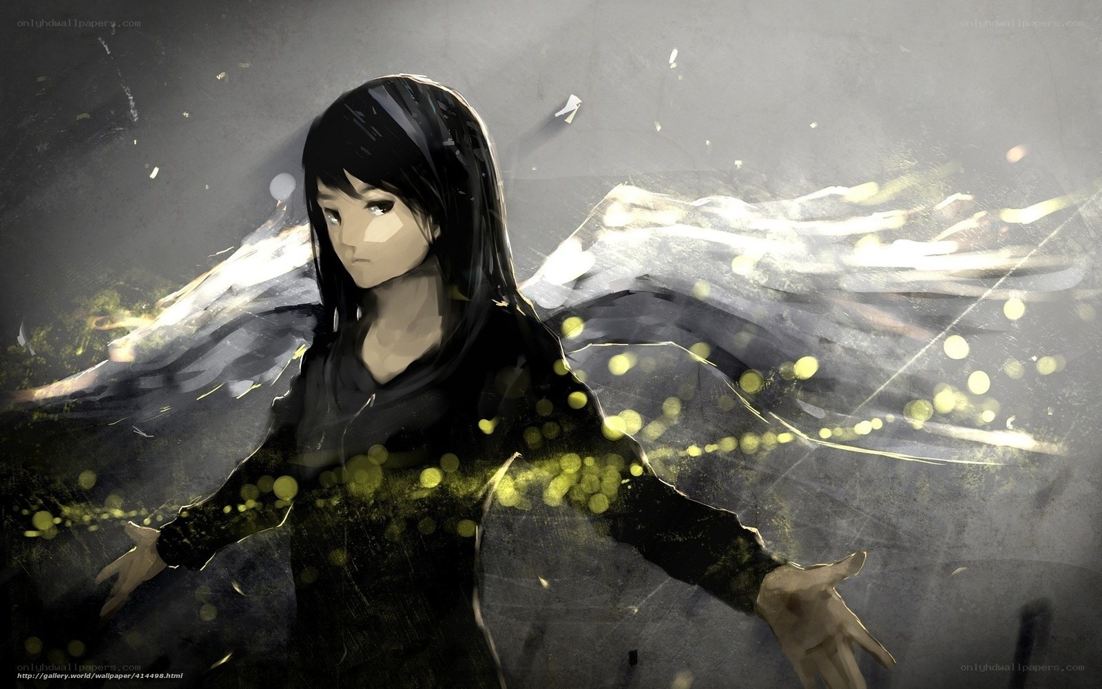angel with glowing wings