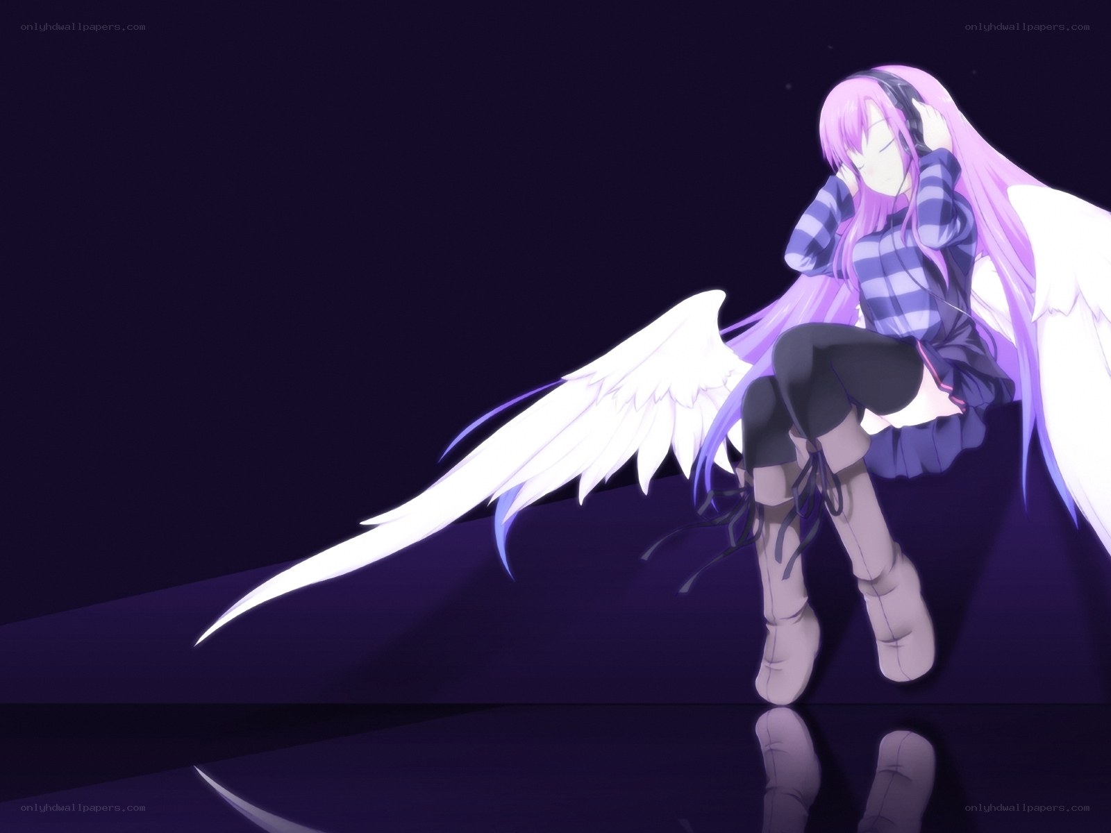 angel with headphones