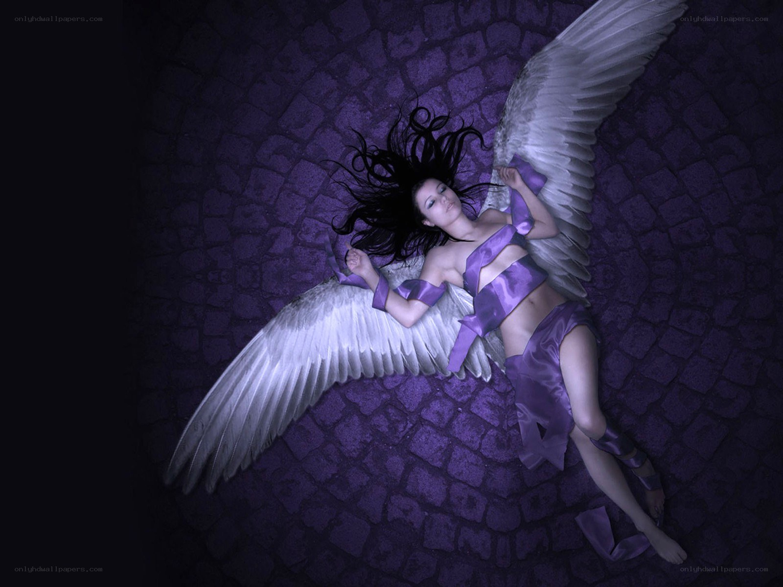 angel with purple wings
