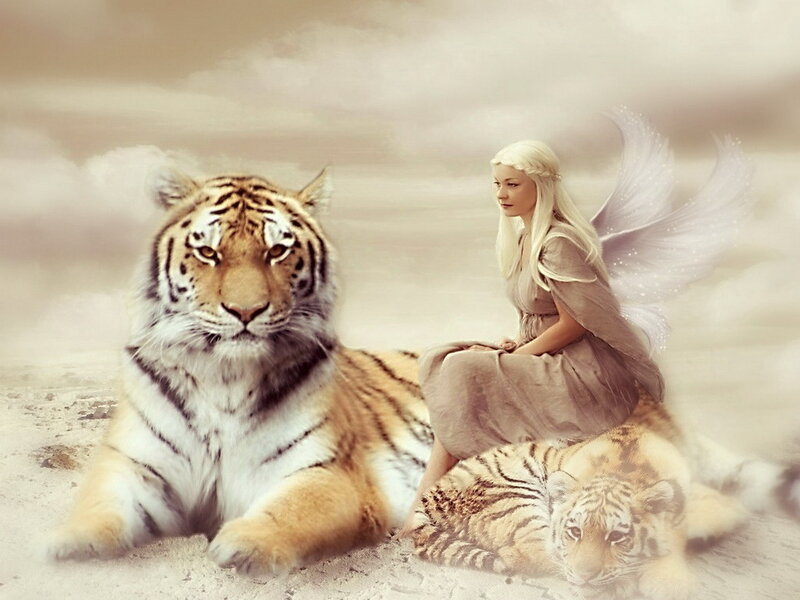 Angel with Tigers — Beige