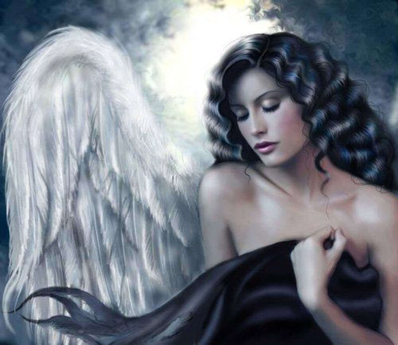 angel with white wings