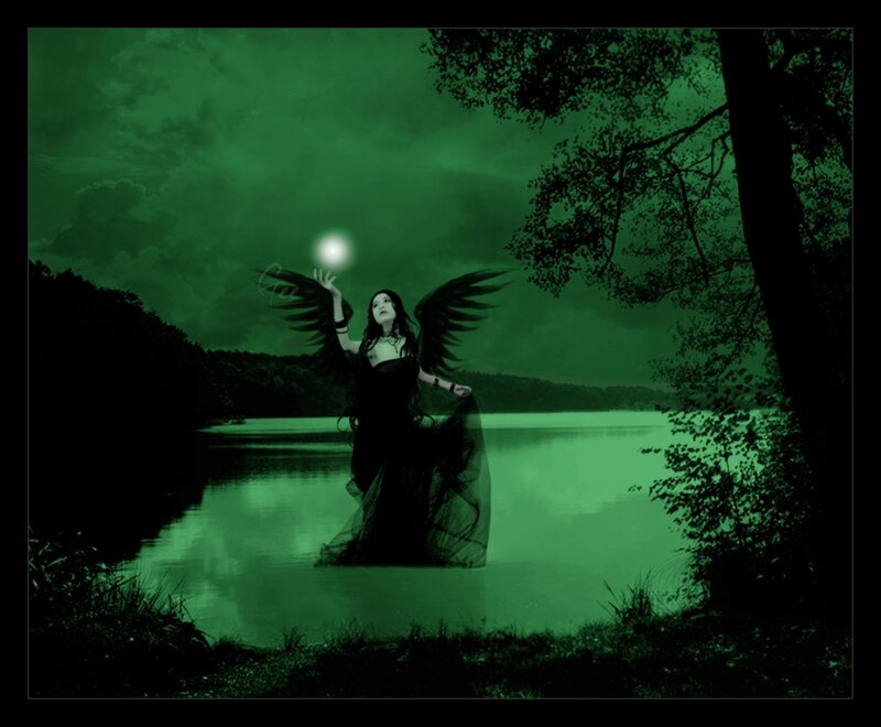 Angelic Figure in Water — Green