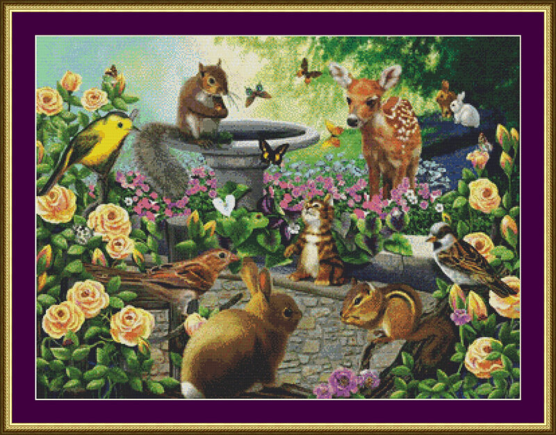 Animals in Garden — Green, Serene